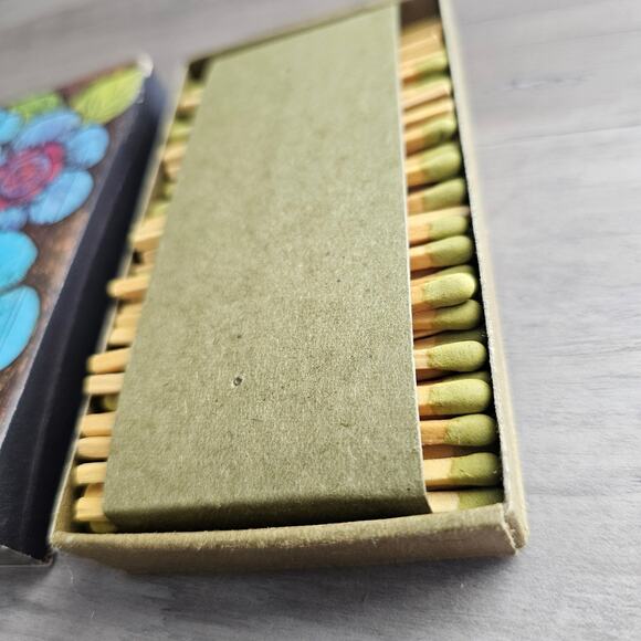 Vintage 1970 The Ohio Match Company Wood Floral Matches Decor 70s Cottage Candle - Picture 5 of 11
